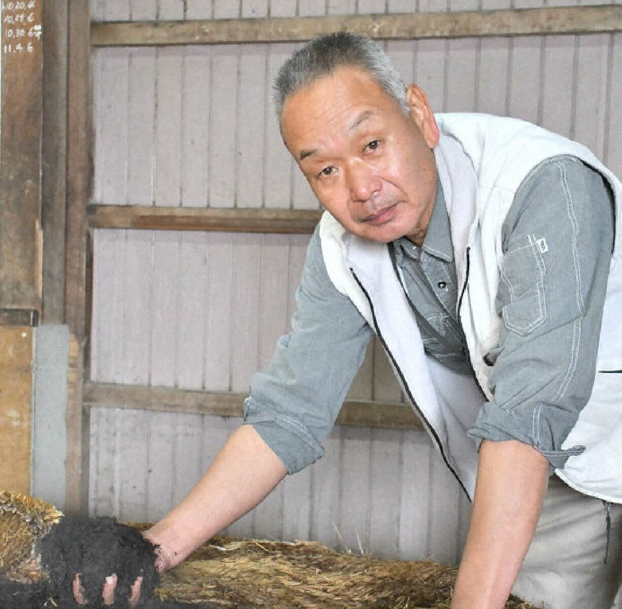 20th generation artisan Indigo master: Yoshiaki Satō